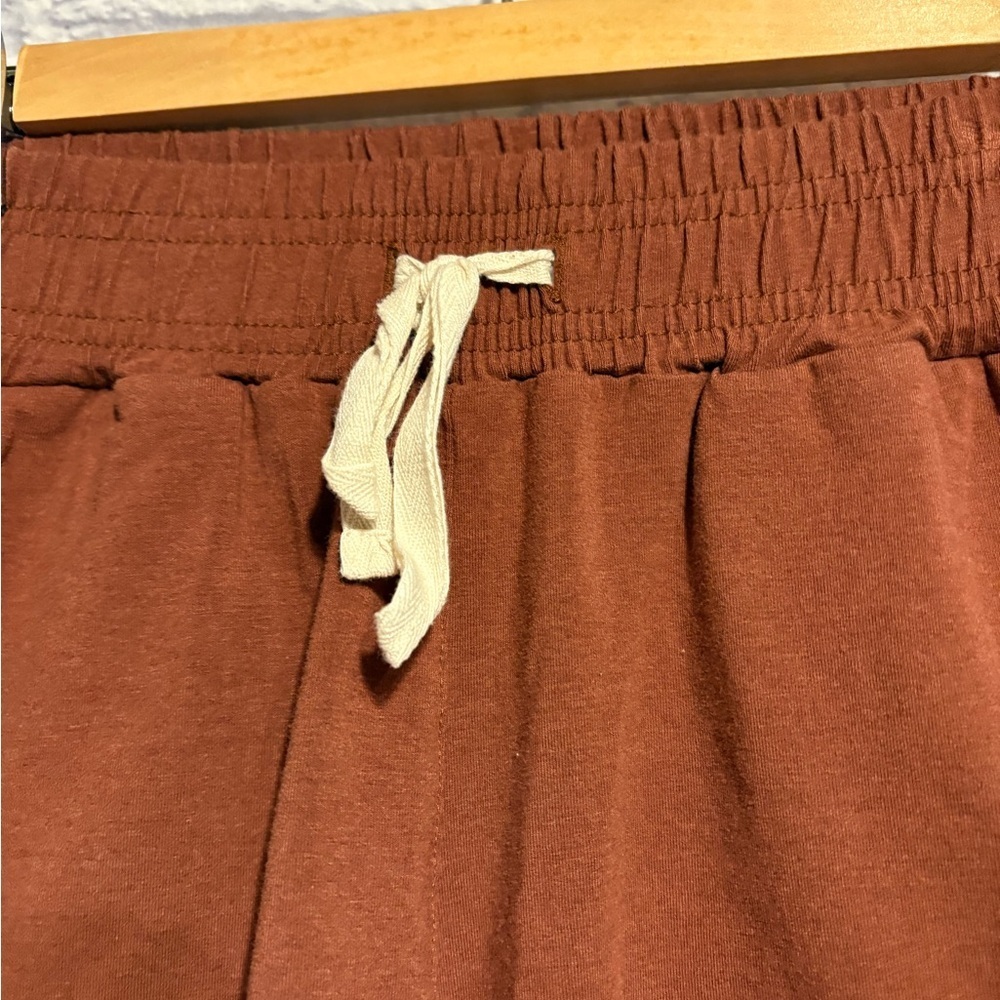 Jax and Lennon Brown Women's Shorts XS - Picture 2 of 6